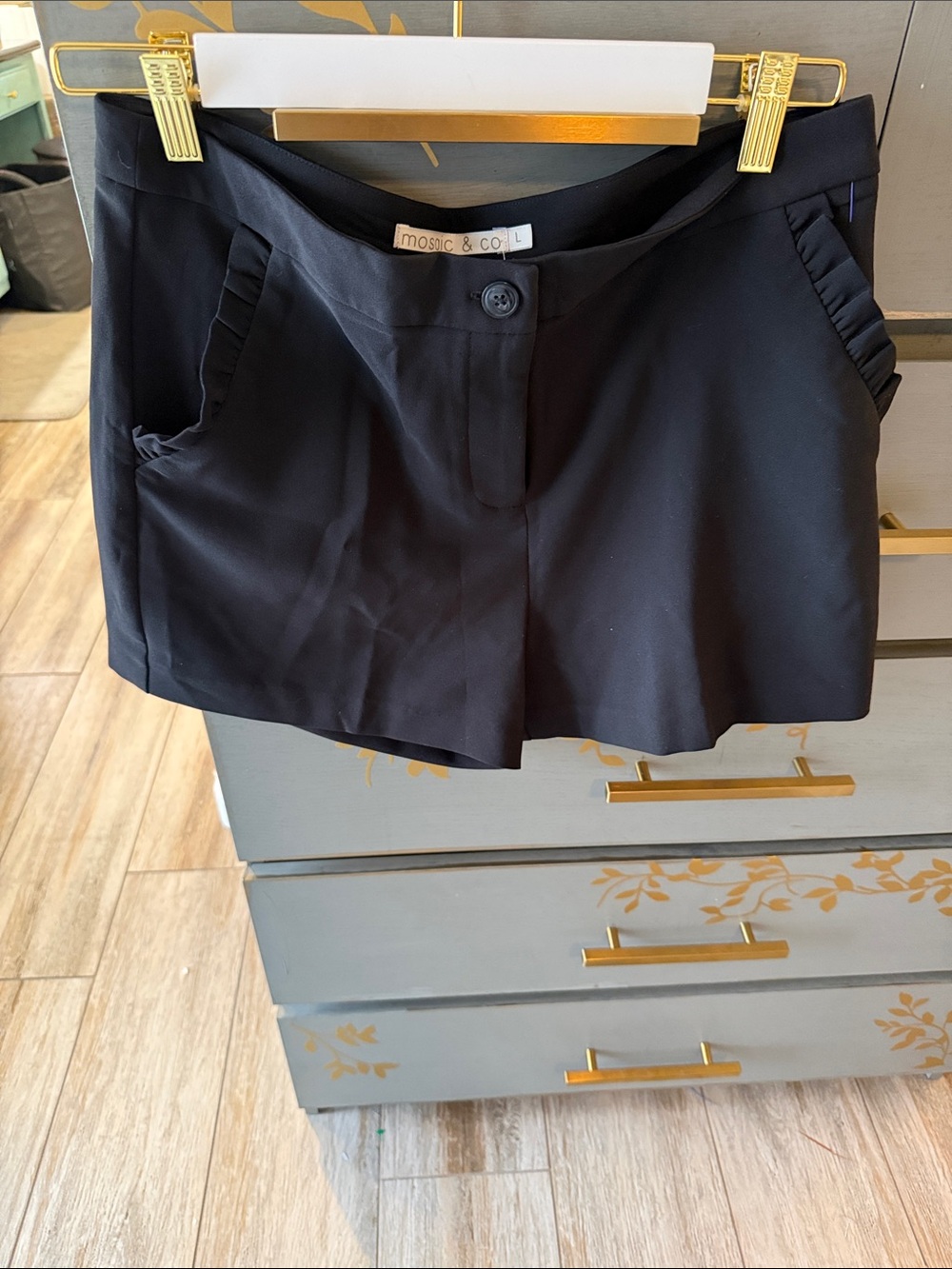 Mosaic & Co. High-Waist Black Ruffle-Pocket Shorts
